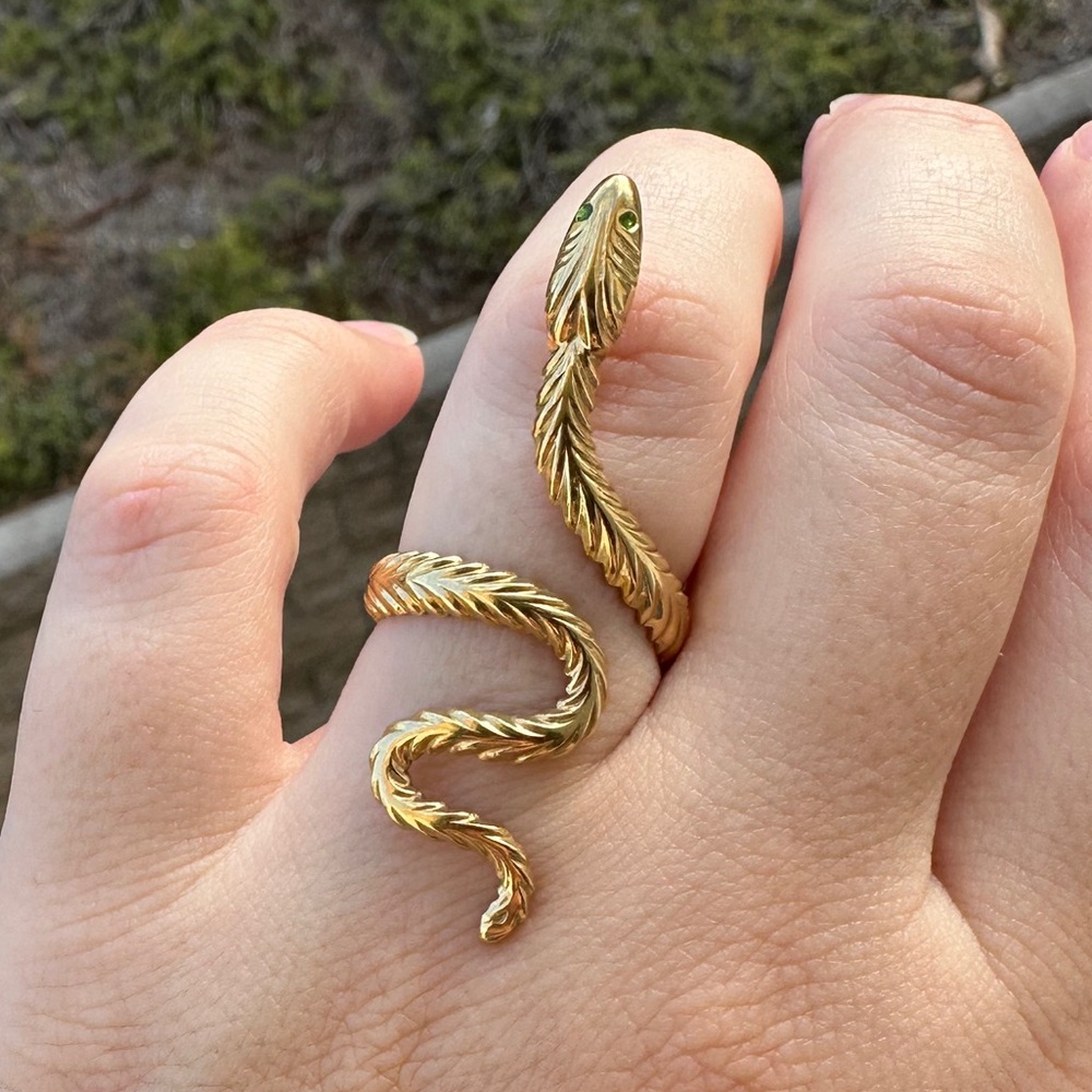 Gold Snake Ring 18k gold plated Stainless Steel